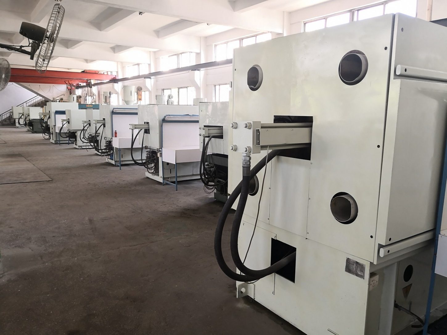 Plastic injection machine hall